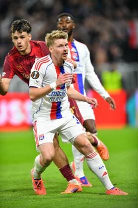 Sports : FOOTBALL - EUROPA LEAGUE - LYON v SALZBURG Pavel Å ulc of OL during the UEFA Europa League, League phase, Matchday 2 football match between Olympique Lyonnais and RB Salzburg on 2 October 2025 at Groupama Stadium in DÃ cines-Charpieu near Lyon, France - Photo Cyril Lestage DÃ cines-CharpieuFrance  Copyright: xCyrilxLestagex