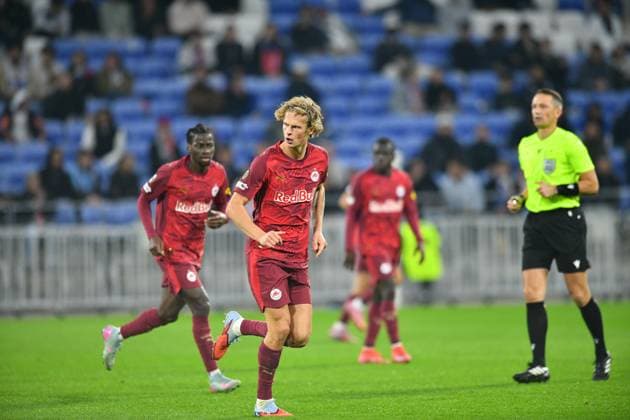 Sports : FOOTBALL - EUROPA LEAGUE - LYON v SALZBURG RB Salzburg team during the UEFA Europa League, League phase, Matchday 2 football match between Olympique Lyonnais and RB Salzburg on 2 October 2025 at Groupama Stadium in DÃ cines-Charpieu near Lyon, France - Photo Cyril Lestage DÃ cines-CharpieuFrance  Copyright: xCyrilxLestagex
