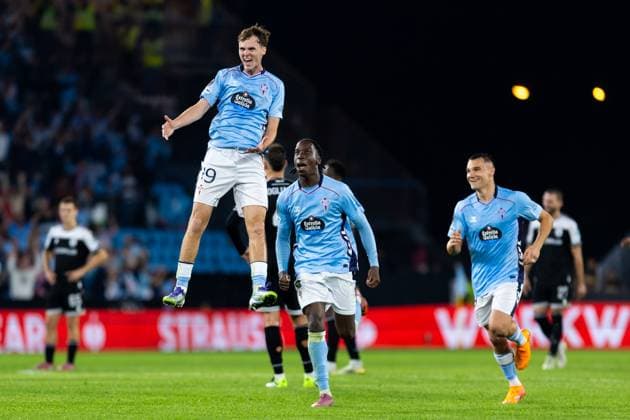 Real Club Celta v PAOK FC - UEFA Europa League 2025 26 League Phase MD2 VIGO, SPAIN - OCTOBER 02: Williot Swedberg of RC Celta de Vigo celebrates after scoring his team s third goal during to the UEFA Europa League 2025 26 League Phase MD2 match between Real Club Celta and PAOK FC at Estadio Abanca-Balaidos on October 02, 2025 in Vigo, Spain. (Photo by Diego Simon Photo Players Images Magara Press) Vigo Estadio Abanca-Balaidos Spain Copyright: xDiegoxSimonx