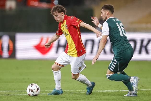 ATHENS , 02-10-2025 , Olympic Athletic Center of Athens Spyros Louis , season 2025 2026 , UEFA Europa League League phase . match between Panathinaikos and Go Ahead Eagles, final result 1-2. Picture shows GA Eagles player Jakob Breum Panathinaikos player Adam Gnezda Cerin Panathinaikos - Go Ahead Eagles  x31328727x Copyright: