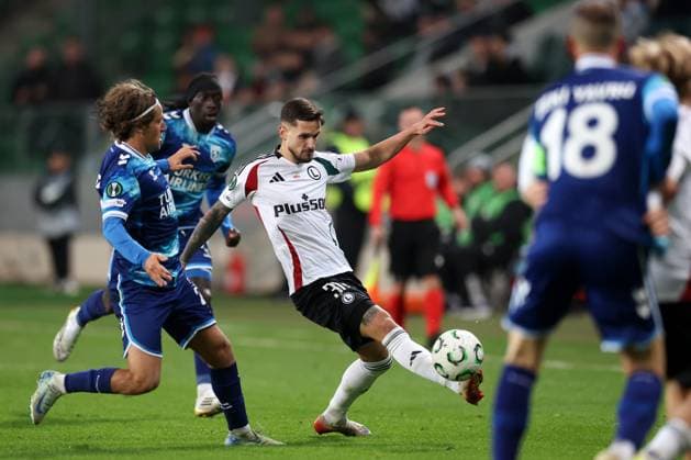 WARSZAWA 02.10.2025 MECZ 1. KOLEJKA LIGA KONFERENCJI SEZON 2025 26 --- UEFA CONFERENCE LEAGUE MATCH IN WARSAW: LEGIA WARSZAWA - SAMSUNSPOR KULUBU CARLO HOLSE PETAR STOJANOVIC FOT. PIOTR KUCZA FOTOPYK NEWSPIX.PL --- newspix.pl 