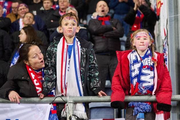 2025.10.02 Lublin Pilka nozna UEFA Liga Konferencji Europy sezon 2025 2026 Dinamo Kijow - Crystal Palace N z kibice fans Foto Ireneusz Wnuk PressFocus 2025.10.02 Lublin Football UEFA Conference League season 2025 2026 Dinamo Kyiv - Crystal Palace kibice fans Credit: Ireneusz Wnuk PressFocus NEWSPIX.PL --- newspix.pl 