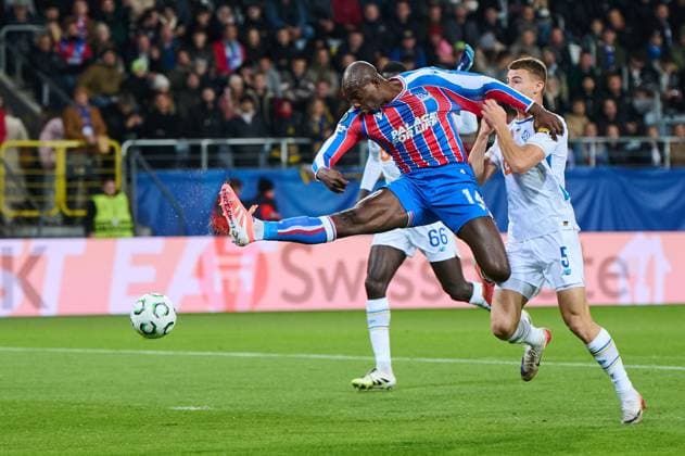 2025.10.02 Lublin Pilka nozna UEFA Liga Konferencji Europy sezon 2025 2026 Dinamo Kijow - Crystal Palace N z Jean-Philippe Mateta Oleksandr Yatsyk Foto Ireneusz Wnuk PressFocus 2025.10.02 Lublin Football UEFA Conference League season 2025 2026 Dinamo Kyiv - Crystal Palace Jean-Philippe Mateta Oleksandr Yatsyk Credit: Ireneusz Wnuk PressFocus NEWSPIX.PL --- newspix.pl 