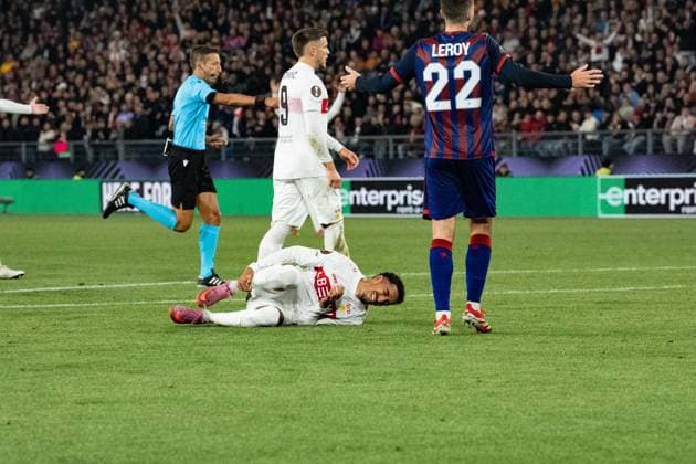 Switzerland UEFA Europa League 2025 26, FC Basel 1893 vs VfB Stuttgart St Jakob Park, Basel Jamie Leweling 18 Stuttgart after a foul in the penalty area Copyright: xKjetilxWaberx