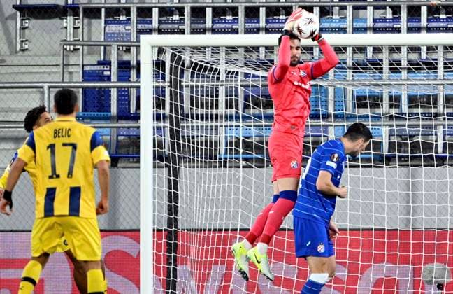 Serbia, Backa Topola, Serbia, 021025. City Stadium FK TSC. UEFA Europa League, match: GNK Dinamo - Maccabi Tel Aviv. In the photo: Ivan Nevistic. Photo: Damir Krajac CROPIX Zagreb Croatia Copyright: xxDamirxKrajacx dinamo_maccabi61-021025