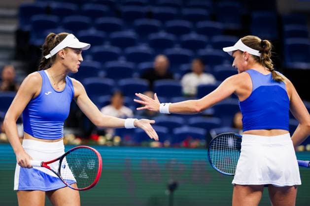BEIJING, CHINA - OCTOBER 03: Tereza Mihalikova of Slovakia and Olivia Nicholls of Great Britain react in the Women s Doubles Quarterfinal match against Hsieh Su-wei of Chinese Taipei and Jelena Ostapenko of Latvia on day 12 of the 2025 China Open at the National Tennis Center on October 3, 2025 in Beijing, China.  Copyright: xVCGx 111594804552