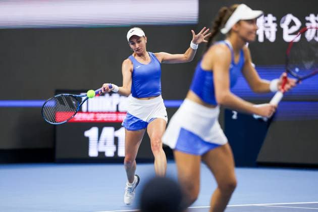 BEIJING, CHINA - OCTOBER 03: Tereza Mihalikova of Slovakia and Olivia Nicholls of Great Britain compete in the Women s Doubles Quarterfinal match against Hsieh Su-wei of Chinese Taipei and Jelena Ostapenko of Latvia on day 12 of the 2025 China Open at the National Tennis Center on October 3, 2025 in Beijing, China.  Copyright: xVCGx 111594804512