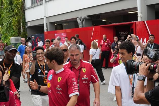 FORMULA 1 SINGAPORE AIRLINES SINGAPORE GRAND PRIX 2025 03 10 2025, Marina Bay Street Circuit, Singapore, FORMULA 1 SINGAPORE AIRLINES SINGAPORE GRAND PRIX 2025 , pictured Charles Leclerc MCO , Scuderia Ferrari HP nordphotoxGmbHx xBratic nph00250