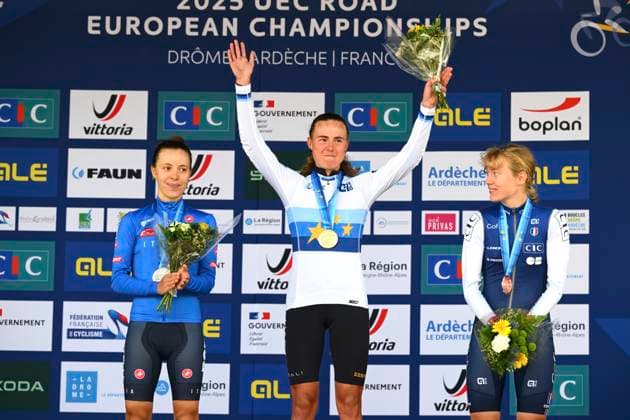 UEC 2025 Road European Championship, EM, Europameisterschaft Drome-Ardeche 03 10 2025 GUILHERAND-GRANGES, FRANCE - OCTOBER 03 : Ciabocco Eleonora (Italy), Blasi Cairol Paula (Spain) and Bego Julie (France) pictured during the podium ceremony of the Women U23 cycling road race of the 2025 UEC Road European Championship Drome-Ardeche 10th edition an UCI Continental Championships cycling race of 85.7 km with start in Guilherand-Granges and finish in Guilherand-Granges on October 3, 2025 in Guilherand-Granges, France, 03 10 2025 Guilherand-Granges France  Copyright: xVincentxKalutx
