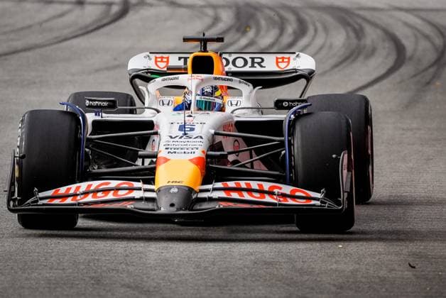 Formula 1 Singapore Airlines Singapore Grand Prix 2025 Remy Midez OVERTAKE MAXPPP - Singapore 03 10 2025 06 HADJAR Isack (fra), Visa Cash APP Racing Bulls, action at the Formula 1 Singapore Airlines Singapore Grand Prix 2025, the 18th round of the 2025 FIA Formula 1 World Championship, WM, Weltmeisterschaft at the Marina Bay Street Circuit in Singapore, Singapore, from 2 to 5 October 2025 Singapore Marina Bay Street Circuit Singapore  Copyright: xOVERTAKE MAXPPPxRemyxMidezx OVT202510038232 OVT202510038232