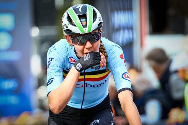 Belgium Lore De Schepper crosses the finish line of the 85,7 km Women U23 Road Race at the UEC road European cycling championships, France on Friday 03 October 2025. The European cycling championships Drome-Ardeche takes place from 1 to 5 October, France. DAVIDxPINTENS  x135969039x