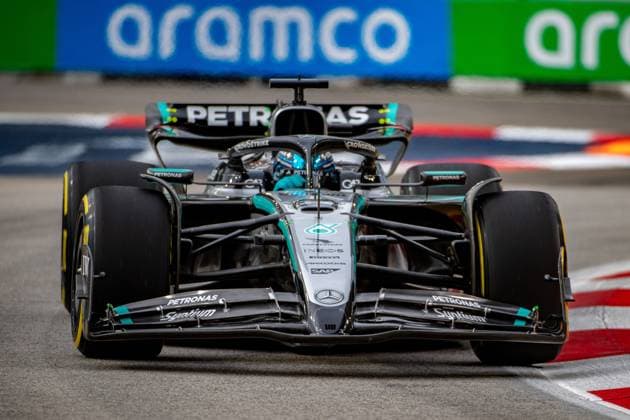 Formula 1 GP Singapore Friday, 03 10 2025 George Russell 63, Mercedes AMG Petronas F1 Team Formula 1 GP Singapore Friday, 03 10 2025 Copyright: xBEAUTIFULxSPORTS Erlhofx