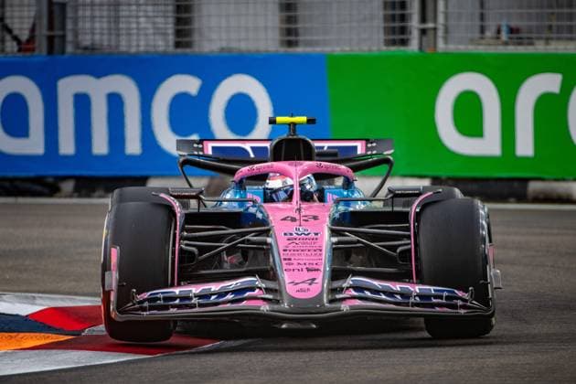 Formula 1 GP Singapore Friday, 03 10 2025 Franco Colapinto 43, BWT Alpine F1 Team Formula 1 GP Singapore Friday, 03 10 2025 Copyright: xBEAUTIFULxSPORTS Erlhofx