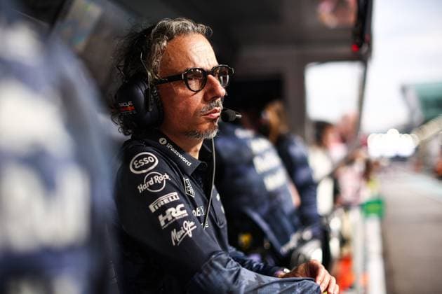 F1 - SINGAPORE GRAND PRIX 2025 MEKIES Laurent (fra), CEO of Red Bull Racing, portrait during the 2025 Formula 1 Singapore Grand Prix, 18th round of the 2025 FIA Formula One World Championship, WM, Weltmeisterschaft from October 3 to 5, 2025 on the Marina Bay Street Circuit, in Singapore - SingaporeSingapore  Copyright: xEricxAlonsox