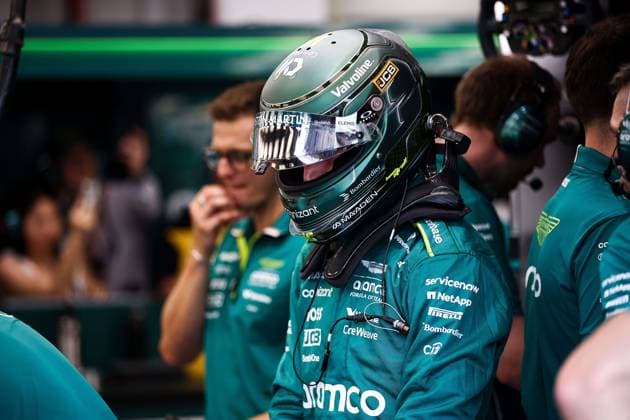 F1 - SINGAPORE GRAND PRIX 2025 STROLL Lance (can), Aston Martin F1 Team AMR25, portrait during the 2025 Formula 1 Singapore Grand Prix, 18th round of the 2025 FIA Formula One World Championship, WM, Weltmeisterschaft from October 3 to 5, 2025 on the Marina Bay Street Circuit, in Singapore - SingaporeSingapore  Copyright: xEricxAlonsox