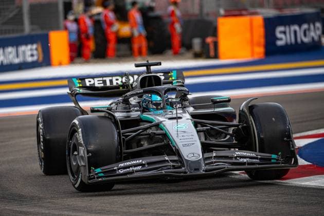 Formula 1 GP Singapore Friday, 03 10 2025 George Russell 63, Mercedes AMG Petronas F1 Team Formula 1 GP Singapore Friday, 03 10 2025 Copyright: xBEAUTIFULxSPORTS Erlhofx