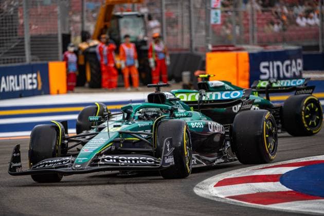 Formula 1 GP Singapore Friday, 03 10 2025 Lance Stroll 18, Aston Martin Aramco F1 Team and Fernando Alonso 14, Aston Martin Aramco F1 Team Formula 1 GP Singapore Friday, 03 10 2025 Copyright: xBEAUTIFULxSPORTS Erlhofx