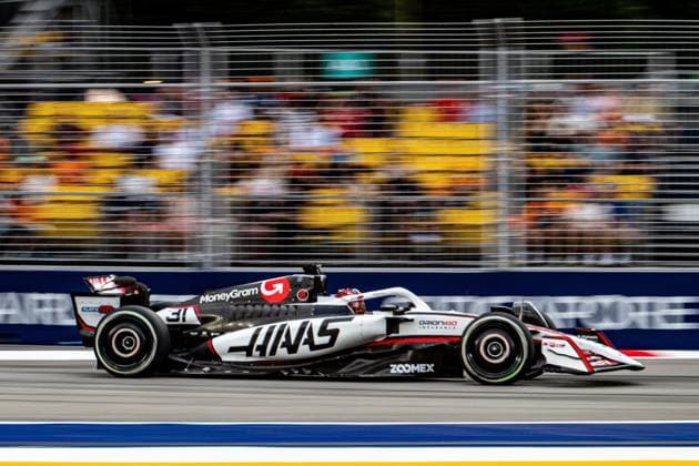 Formula 1 GP Singapore Friday, 03 10 2025 Esteban Ocon 31, MoneyGram Haas F1 Team Formula 1 GP Singapore Friday, 03 10 2025 Copyright: xBEAUTIFULxSPORTS Erlhofx