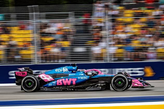 Formula 1 GP Singapore Friday, 03 10 2025 Pierre Gasly 10, BWT Alpine F1 Team Formula 1 GP Singapore Friday, 03 10 2025 Copyright: xBEAUTIFULxSPORTS Erlhofx