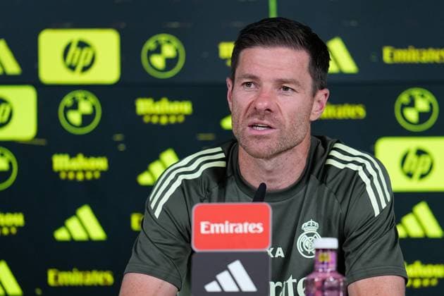 October 3, 2025, Valdebebas, Madrid, Spain: Xabi Alonso, head coach of Real Madrid, gives a press conference, PK, Pressekonferenz during the training day of Real Madrid ahead the Spanish League, LaLiga EA Sports, football match against Villarreal CF at Ciudad Deportiva Real Madrid on October 03, 2025, in Valdebebas, Madrid, Spain. Valdebebas Spain - ZUMAa181 20251003_zaa_a181_052 Copyright: xDennisxAgyemanx