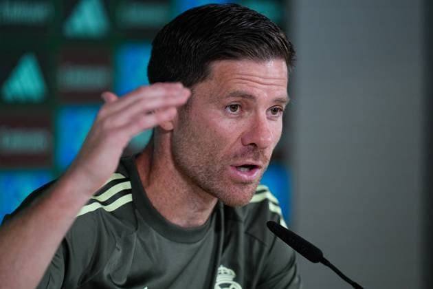 October 3, 2025, Valdebebas, Madrid, Spain: Xabi Alonso, head coach of Real Madrid, gives a press conference, PK, Pressekonferenz during the training day of Real Madrid ahead the Spanish League, LaLiga EA Sports, football match against Villarreal CF at Ciudad Deportiva Real Madrid on October 03, 2025, in Valdebebas, Madrid, Spain. Valdebebas Spain - ZUMAa181 20251003_zaa_a181_053 Copyright: xDennisxAgyemanx