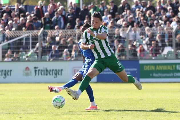 Soccer Regionalliga Nordost BSG Chemie Leipzig vs VSG Altglienicke Berlin 03 10 2025 Valon Aliji 14, Chemie Leipzig chases Mohamed Sydney Sylla 24, VSG Altglienicke the ball Football, Regionalliga Nordost, Season 2025 2026, 11 Matchday BSG Chemie Leipzig vs VSG Altglienicke on 03 10 2025 at Alfred Kunze Sportpark, Leipzig Leutzsch Copyright: xBEAUTIFULxSPORTS JanxKaeferx