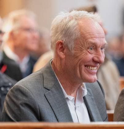 Awarding of the Memmingen Freedom Prize 1525 to the former SC Freiburg coach Christian Streich in the Protestant church St Martin laughing and smiling Christian Streich Photo Eibner Press photo Eky Eibner Awarding of the Memmingen Freedom Prize 1525 to the former SC Freiburg coach Christian Streich Memmingen Copyright: xEibner-Pressefotox EP_EER