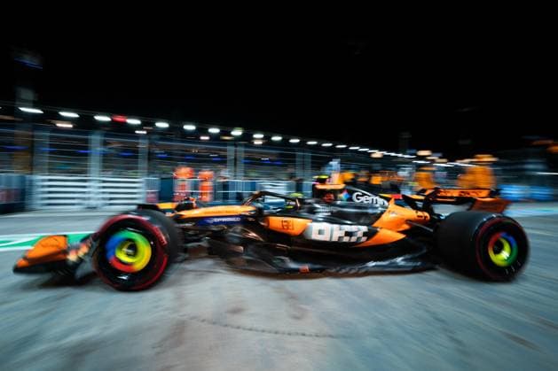 Singapore Grand Prix 2025 - Practice Day Lando Norris (Gbr) of McLaren Racing 4 after his pitlane crash with Charles Leclerc (Mon) of Scuderia Ferrari 16 on Friday during Formula 1 Singapore Airlines Singapore Grand Prix 2025 at the Marina Bay Street Circuit on October 3, 2025. Photo by Antoine Lapeyre ABACAPRESS.COM Singapore Singapore  Copyright: xLapeyrexAntoine ABACAx