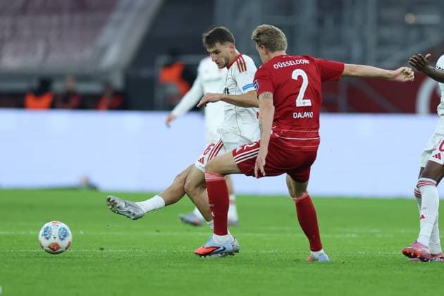 GER, 2 FBL Fortuna Duesseldorf vs 1 FC Nuernberg 03 10 2025, Merkur Spiel Arena, Duesseldorf, GER, 2 FBL Fortuna Duesseldorf vs 1 FC Nuernberg, in the picture Jesper Daland Duesseldorf 2 , in a duel against Adam Markhiev 1 FC Nuernberg 6 , nordphotoxGmbHx xMeuter nph00351