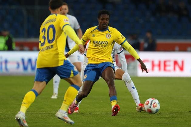 Braunschweig vs Paderborn, 2 BL Braunschweig, 03 10 2025, FOOTBALL Eintracht Braunschweig vs SC Paderborn, 2 BL, Season 2025 26 Christian Conteh Eintracht Braunschweig Braunschweig