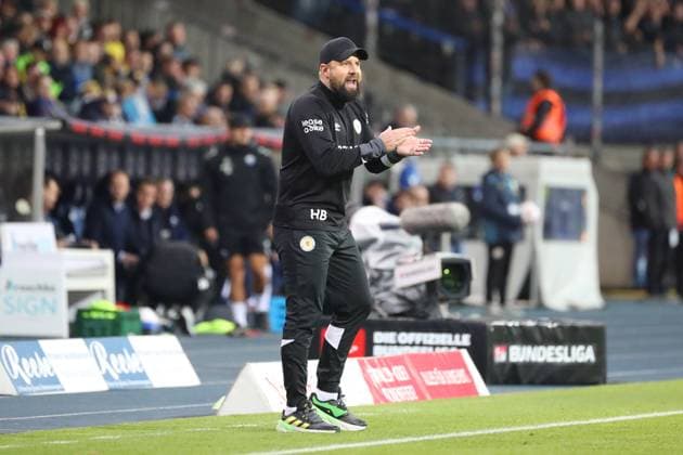 Braunschweig vs Paderborn, 2 BL Braunschweig, 03 10 2025, FOOTBALL Eintracht Braunschweig vs SC Paderborn, 2 BL, Season 2025 26 Head coach Heiner Backhaus Eintracht Braunschweig Braunschweig