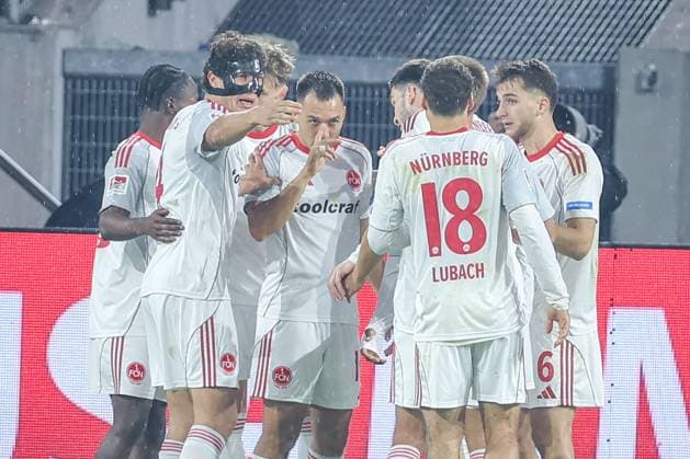 03 10 2025, Football, Fortuna Düsseldorf 1 FC Nürnberg, 2 Fußball Bundesliga, Merkur Spiel Arena, Saison 2025 2026 Goal celebration after the goal to 2 1 by scorer Julian Justvan 1FC Nuernberg 10 after penalty DFB regulations prohibit any use of photographs as image sequences and or quasi video Nordrhein Westfalen Germany