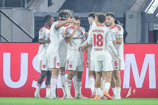 03 10 2025, Football, Fortuna Düsseldorf 1 FC Nürnberg, 2 Fußball Bundesliga, Merkur Spiel Arena, Saison 2025 2026 Goal celebration after the goal to 2 1 by scorer Julian Justvan 1FC Nuernberg 10 after penalty DFB regulations prohibit any use of photographs as image sequences and or quasi video Nordrhein Westfalen Germany
