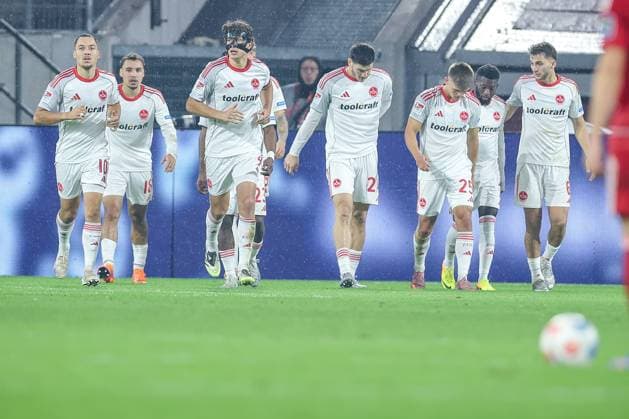 03 10 2025, Football, Fortuna Düsseldorf 1 FC Nürnberg, 2 Fußball Bundesliga, Merkur Spiel Arena, Saison 2025 2026 Goal celebration after the goal to 2 1 by scorer Julian Justvan 1FC Nuernberg 10 after penalty DFB regulations prohibit any use of photographs as image sequences and or quasi video Nordrhein Westfalen Germany