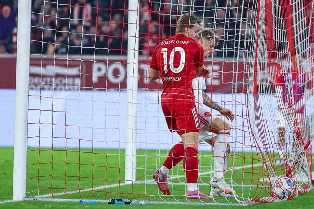 03 10 2025, Football, Fortuna Düsseldorf 1 FC Nürnberg, 2 Fußball Bundesliga, Merkur Spiel Arena, Saison 2025 2026 Torjubel nach dem Tor zum 2 2 durch Torschütze Christian Rasmussen Fortuna Düsseldorf 10 DFB regulations prohibit any use of photographs as image sequences and or quasi video Nordrhein Westfalen Germany