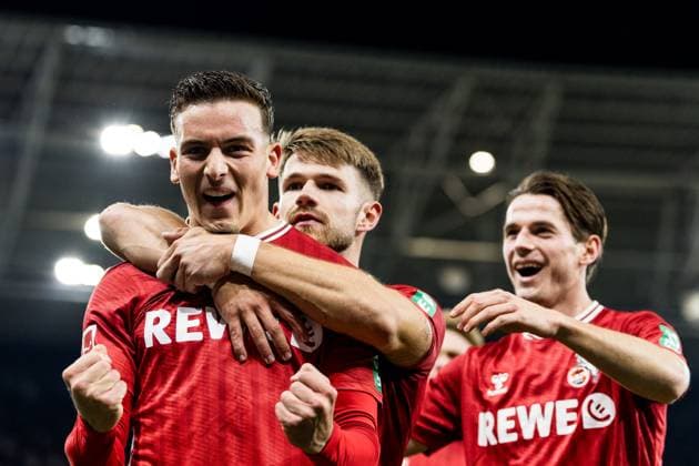 1 Soccer Bundesliga TSG 1899 Hoffenheim 1 FC Köln 03 10 2025 Cheering for 0 1 by Said El Mala 1 FC Köln, 13 , Goal, Goal celebration Jan Thielmann 1 FC Köln, 29 , Jakub Kaminski 1 FC Köln, 16 1 Soccer Bundesliga, TSG 1899 Hoffenheim 1 FC Köln, Sinsheim, PREZERO Arena on 03 10 2025 DFL REGULATIONS PROHIBIT ANY USE OF PHOTOGRAPHS AS IMAGE SEQUENCES AND OR QUASI VIDEO Copyright: xBEAUTIFULxSPORTS Wunderlx
