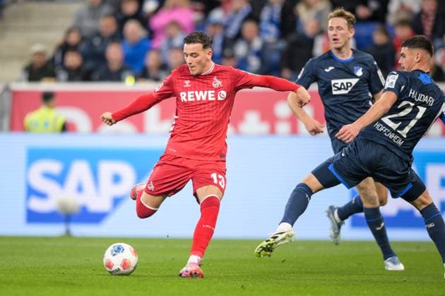 Soccer, 1 Bundesliga, 20251003, TSG 1899 Hoffenheim 1 FC Köln Pictured from l Bernardo Hoffenheim, 13 Shot Goal 0 1, Albian HAJDARI Hoffenheim, 21 Sinsheim PreZero Arena Baden Württemberg Germany Copyright: Passion2Press MarkusxFischerx