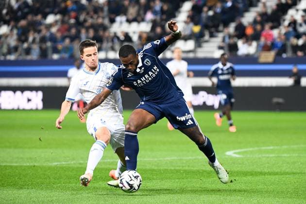 Paris FC v FC Lorient - Ligue 1 McDonald s 2025 2026 11 Theo LE BRIS (fcl) - 06 OTAVIO ATAIDE (pfc) during the Ligue 1 McDonald s match between Paris and Lorient at Stade Jean Bouin on October 3, 2025 in Paris, France. Paris France  Copyright: xFEPx 776348148