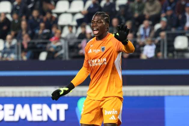 FOOTBALL : Paris FC Vs FC Lorient - Ligue 1 - 03 10 2025 Obed Nkambadio (Paris FC) ParisFrance  Copyright: xMichtofx