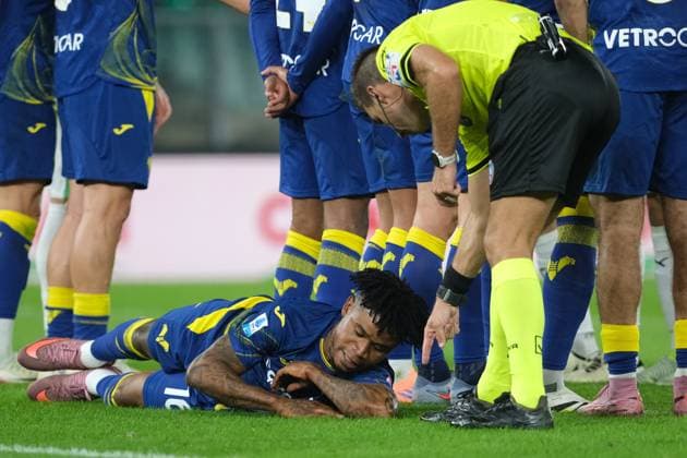 Sport Bilder des Tages Gift Orban of Hellas Verona FC during the soccer match between Hellas Verona FC and US Sassuolo, MD6 of Serie A Enilive Italian soccer championship 2025 2026 at Marcantonio Bentegodi Stadium on October 3, 2025, Verona, Italy.  Copyright: xRobertoxTommasini IPAxSportx xipa-agency.netx xx IPA_66100795 IPA_Agency_IPA66100795