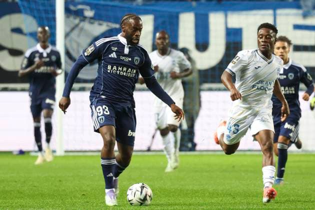 FOOTBALL : Paris FC Vs FC Lorient - Ligue 1 - 03 10 2025 Jonathan Ikone (Paris FC) Vs Arsene Kouassi (FC Lorient) ParisFrance  Copyright: xMichtofx