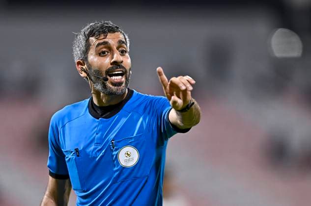 UNITED ARAB EMIRATES V SAUDI ARABIA ,FINAL U-17 GULF CUP QATAR 2025 Qatari referee Abdulaziz Mouse Abdulla reacts during the Arab Gulf Cup Football Federation (AGCFF) U-17 Gulf Cup Qatar 2025 final football match between United Arab Emirates and Saudi Arabia at Grand Hamad Stadium in Doha, Qatar, on October 3, 2025. DOHA Qatar Copyright: xNOUSHADx