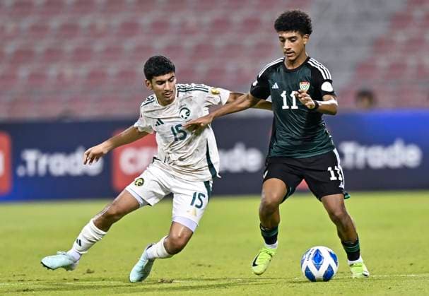 UNITED ARAB EMIRATES V SAUDI ARABIA ,FINAL U-17 GULF CUP QATAR 2025 Mohammed Alkhalaf (L) of Saudi Arabia and Eisa Ahmed Alblooshi of United Arab Emirates in action during the Arab Gulf Cup Football Federation (AGCFF) U-17 Gulf Cup Qatar 2025 final football match between United Arab Emirates and Saudi Arabia at Grand Hamad Stadium in Doha, Qatar, on October 3, 2025. DOHA Qatar Copyright: xNOUSHADx