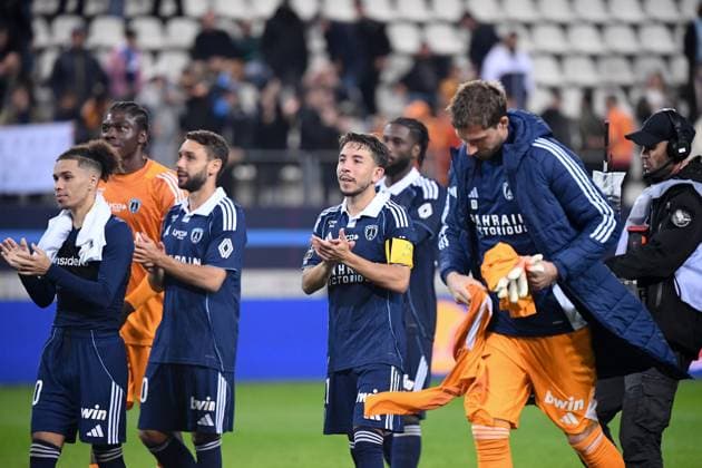 Paris FC v FC Lorient - Ligue 1 McDonald s 2025 2026 20 Julien LOPEZ (pfc) - 21 Maxime LOPEZ (pfc) - 10 Ilan KEBBAL (pfc) during the Ligue 1 McDonald s match between Paris and Lorient at Stade Jean Bouin on October 3, 2025 in Paris, France. Paris France  Copyright: xFEPx 776348148