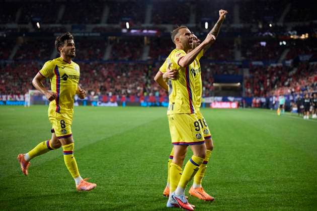 CA Osasuna v Getafe CF - LaLiga EA Sports Borja Mayoral of Getafe CF celebrates after scoring the team s first goal during the LaLiga EA Sports match between CA Osasuna and Getafe CF at El Sadar on October 3, 2025, in Pamplona, Spain. Pamplona El Sadar Navarra Spain RL_CAOvGCF_EL_000055 Copyright: xRicardoxLarreinax