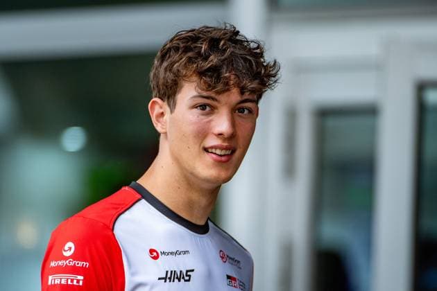 Formula 1 GP Singapore Friday, 03 10 2025 Oliver Bearman 87, MoneyGram Haas F1 Team Formula 1 GP Singapore Friday, 03 10 2025 Copyright: xBEAUTIFULxSPORTS Erlhofx