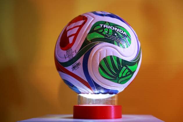Launch of the FIFA World Cup, WM, Weltmeisterschaft, Fussball 2026 official match ball in Mexico City MEXICO CITY, MEXICO - OCTOBER 03: Trionda the FIFA World Cup 2026 official match ball is displayed during its launch, at the Azteca stadium, in Mexico City, Mexico on October 03, 2025. Daniel Cardenas Anadolu Mexico City Mexico. Editorial use only. Please get in touch for any other usage.  Copyright: x2025xAnadoluxDanielxCardenasx