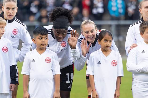 Google Pixel Womens Bundesliga Eintracht Frankfurt FC Carl Zeiss Jena, 03 10 2025 Nicole Anyomi Eintracht Frankfurt 19 Amanda Ilestedt Eintracht Frankfurt 13 , Eintracht Frankfurt FC Carl Zeiss Jena, Frankfurt, Stadion am Brentanobad, 3 10 2025 Copyright: xBEAUTIFULxSPORTS Gawlikx