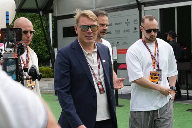 FORMULA 1 SINGAPORE AIRLINES SINGAPORE GRAND PRIX 2025 04 10 2025, Marina Bay Street Circuit, Singapore, FORMULA 1 SINGAPORE AIRLINES SINGAPORE GRAND PRIX 2025 , pictured Former Formula 1 driver and world champion Mika Häkkinen nordphotoxGmbHx xBratic nph00250
