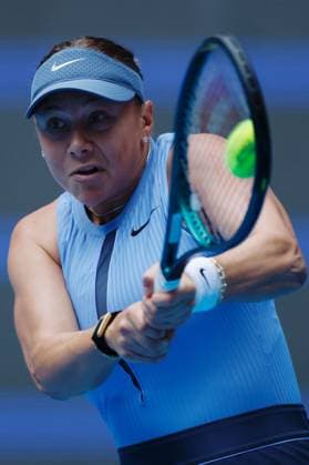 BEIJING, CHINA - OCTOBER 04: Amanda Anisimova of the United States returns a shot in the Women s Singles Semifinal match against Coco Gauff of the United States on day 13 of the 2025 China Open at the National Tennis Center on October 4, 2025 in Beijing, China.  Copyright: xChinaxNewsxServicex 111595033089